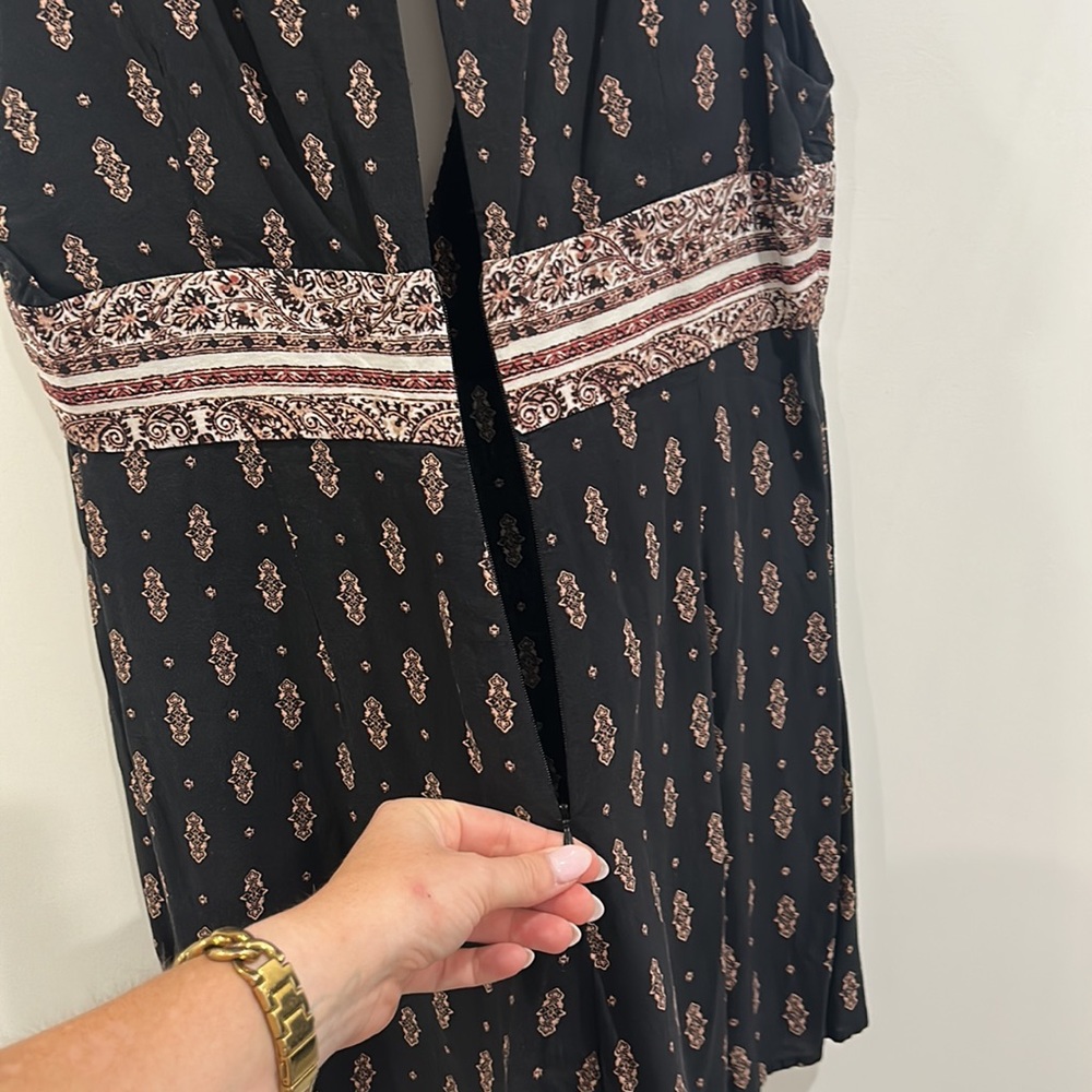 Ecote Patterned Romper - Picture 4 of 6
